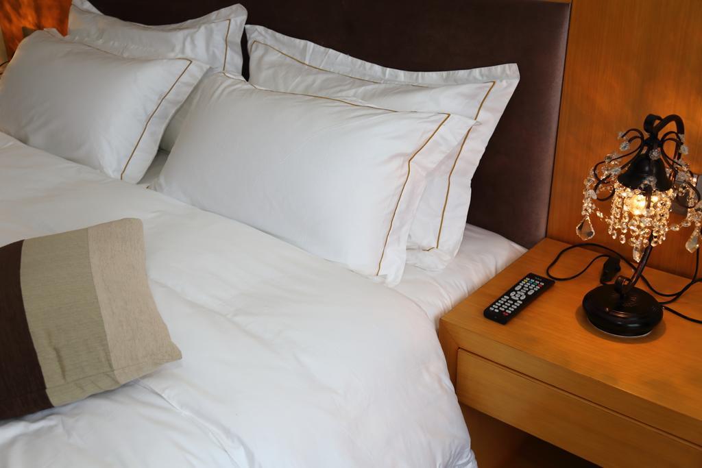 Panshan Tingquan Tuwo Holiday Resort Leshan Δωμάτιο φωτογραφία